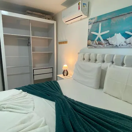 Apartamento frente ao Mar em Resort Pé na Areia-2