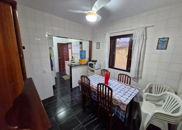 Ap a 50 m da Prainha, todo terreo, 104 m2